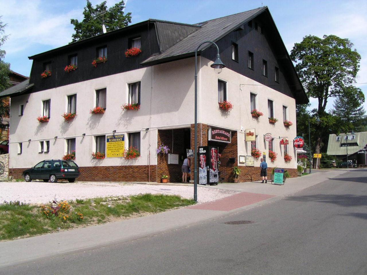 Hotel Anna Harrachov Extérieur photo